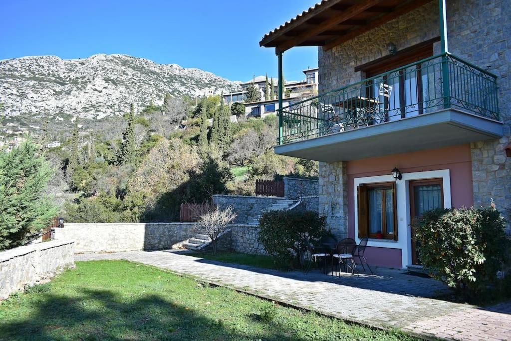 Kastalia Country Home Arachova Exterior photo